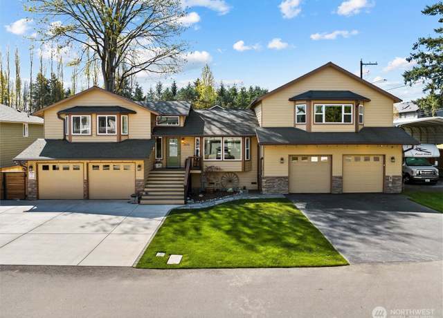 Property at 3804 199th St SE, Bothell, WA 98012, 3 beds, 3.5 baths