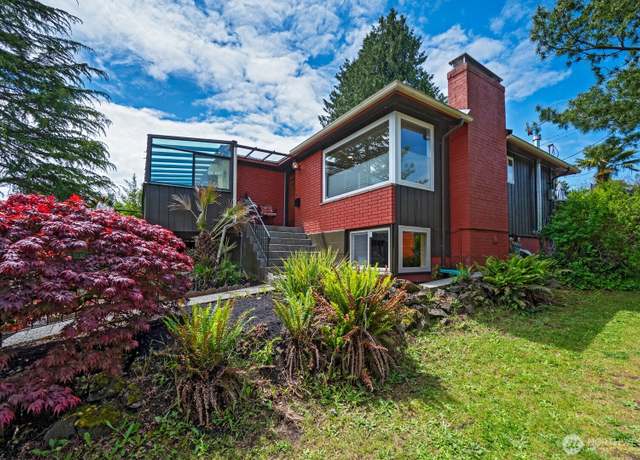 Property at 4245 Williams Ave W, Seattle, WA 98199, 3 beds, 1.5 baths