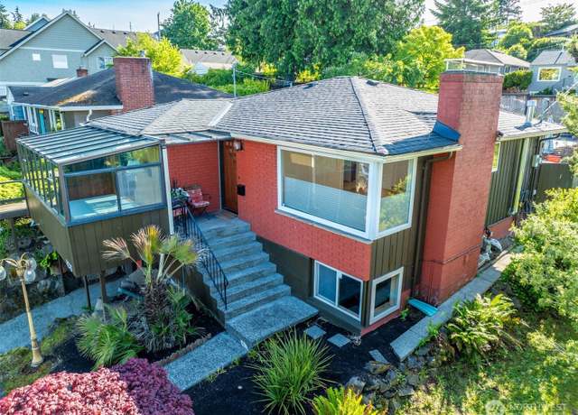 Property at 4245 Williams Ave W, Seattle, WA 98199, 3 beds, 1.5 baths