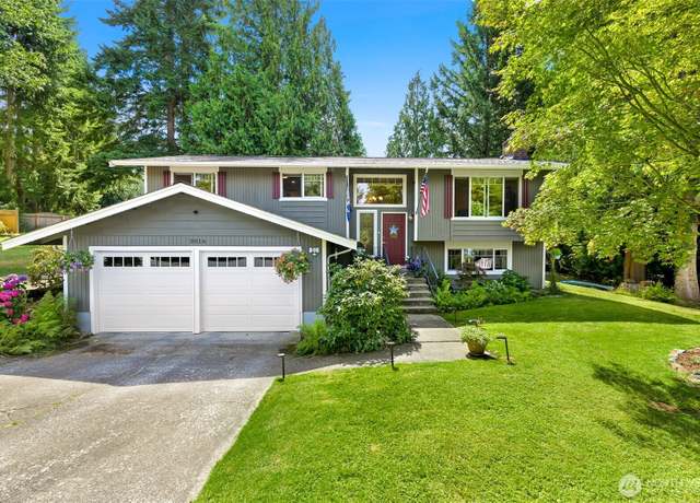 Property at 3016 Cascade Pl, Bellingham, WA 98229, 4 beds, 3 baths