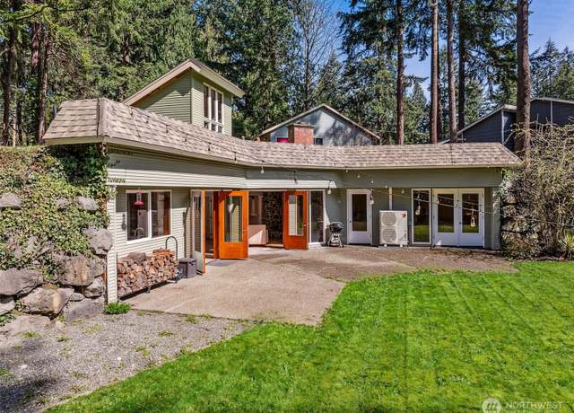 Property at 6813 193rd Ave E, Bonney Lake, WA 98391, 3 beds, 2 baths