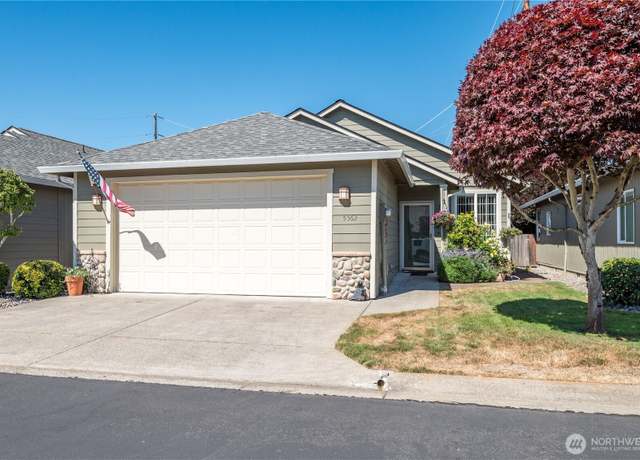 Property at 5562 Solo Point Dr, Longview, WA 98632, 2 beds, 2 baths