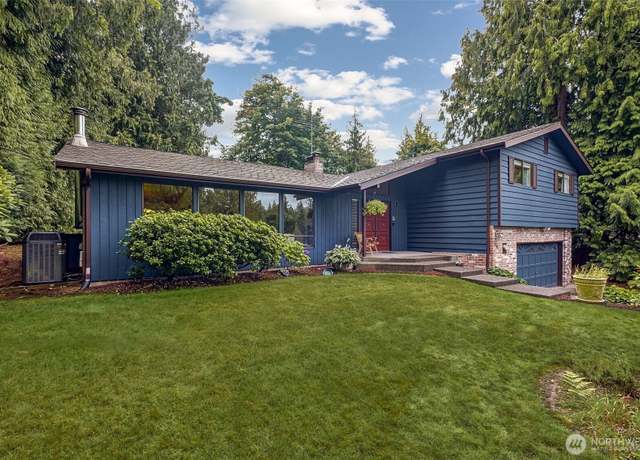Property at 20911 SE 268th St, Covington, WA 98042, 4 beds, 2.5 baths
