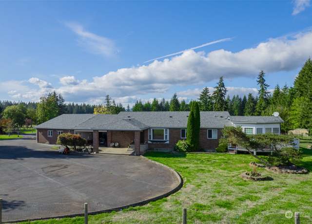Property at 782 S Military Rd, Winlock, WA 98596, 3 beds, 2 baths