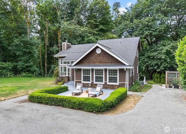 Property at 23835 Dockton Rd SW, Vashon, WA 98070, 3 beds, 3 baths