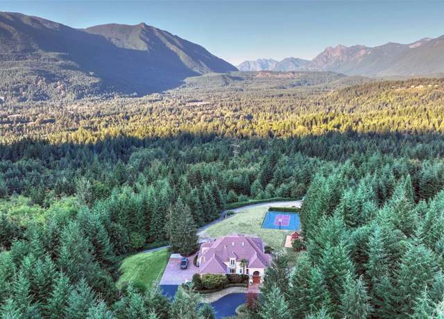 Property at 15622 Uplands Way SE, North Bend, WA 98045, 4 beds, 4.5 baths
