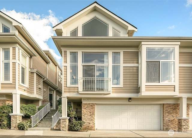 Property at 8620 113th Way NE, Kirkland, WA 98033, 3 beds, 2.5 baths
