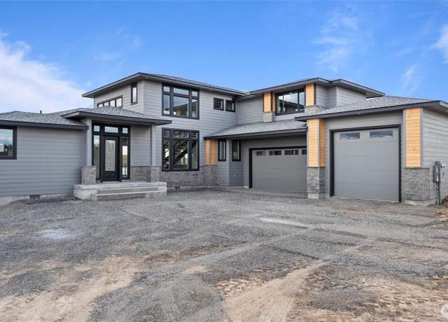 Property at 6988 Stonecrest Rd NE, Moses Lake, WA 98837, 4 beds, 4 baths