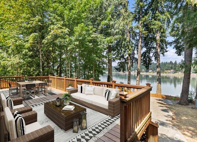 Property at 3355 SE Arcadia Rd, Shelton, WA 98584, 3 beds, 2 baths