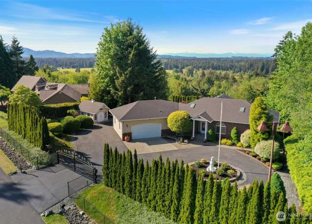 Property at 440 104th Ln SE, Olympia, WA 98501, 3 beds, 3 baths