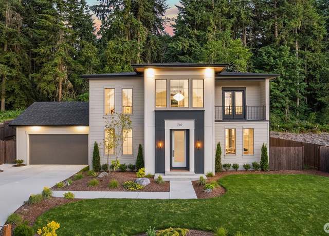 Property at 710 Chris David Dr, Steilacoom, WA 98388, 4 beds, 3.5 baths