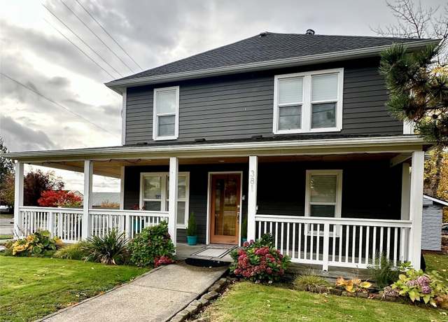 Property at 381 S Market Blvd, Chehalis, WA 98532, 4 beds, 3 baths