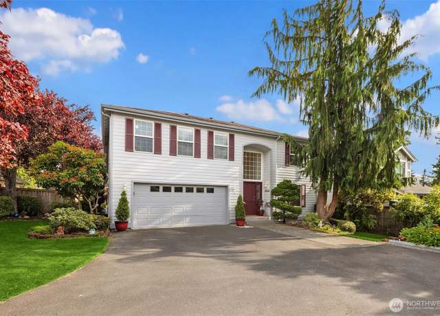 Property at 8612 218th St SW, Edmonds, WA 98026, 3 beds, 3 baths
