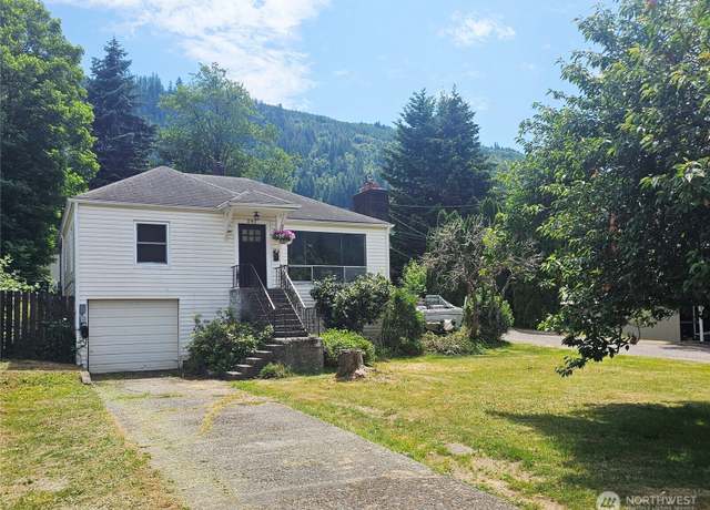 Property at 591 Division Ave, Morton, WA 98356, 4 beds, 2 baths