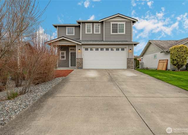 Property at 4784 N Golf Course Dr, Blaine, WA 98230, 4 beds, 2.5 baths