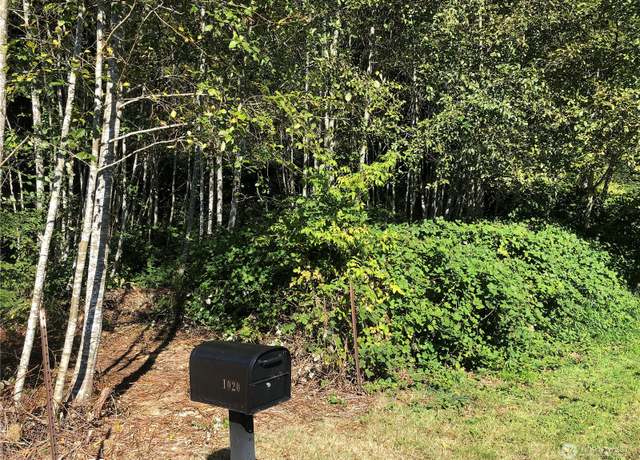 Property at 1020 Rayonier Ave, Hoquiam, WA 98550