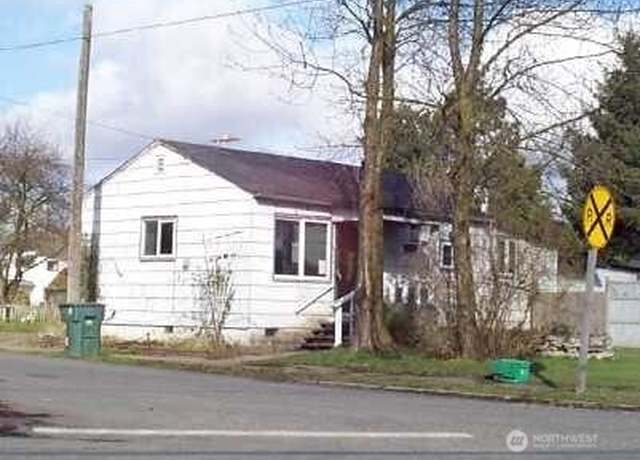 Property at 400 6th St, Snohomish, WA 98290, 2 beds, 1 bath