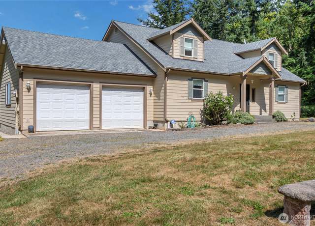 Property at 32215 122nd St E, Buckley, WA 98321, 3 beds, 2.5 baths