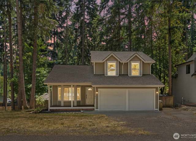 Property at 22521 Clearland Ln SE, Yelm, WA 98597, 3 beds, 2.5 baths