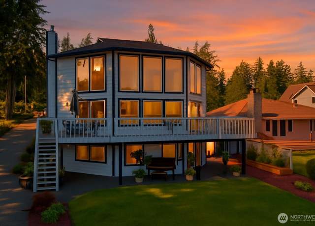 Property at 91 SE Skookum View Dr, Shelton, WA 98584, 3 beds, 2.5 baths