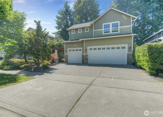 Property at 4507 Trenton Loop SE, Olympia, WA 98501, 5 beds, 3.5 baths