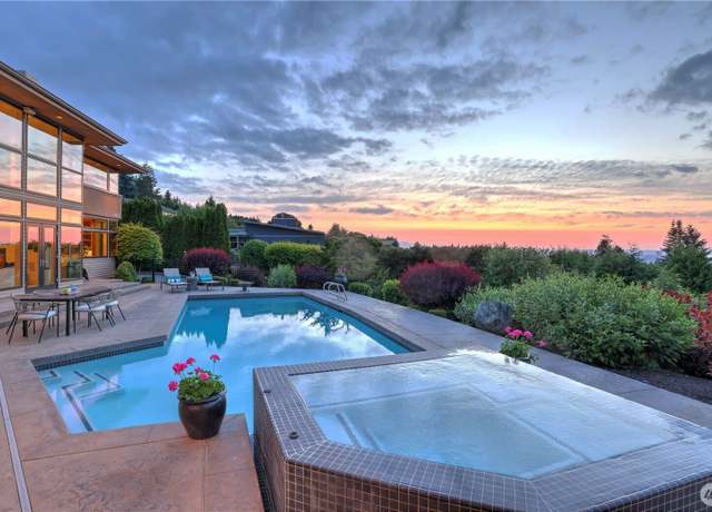 Property at 14857 SE 50th St, Bellevue, WA 98006, 4 beds, 5 baths