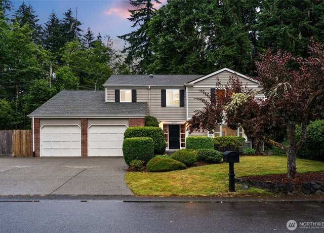 Property at 2151 Beverly Beach Dr NW, Olympia, WA 98502, 4 beds, 2.5 baths