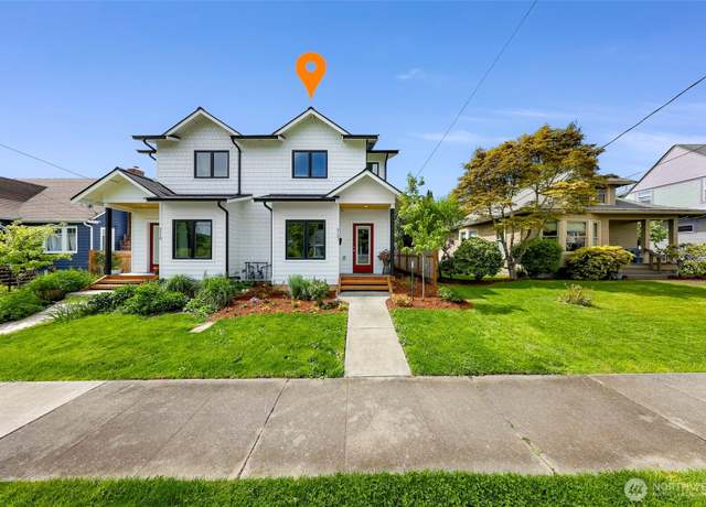 Property at 2121 Ellis St, Bellingham, WA 98225, 3 beds, 3 baths