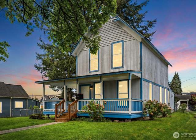 Property at 2402 Cleveland Ave, Everett, WA 98201, 3 beds, 1 bath