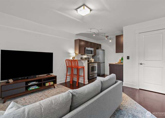 Property at 120 NW 39th St #104, Seattle, WA 98107, 1 bath
