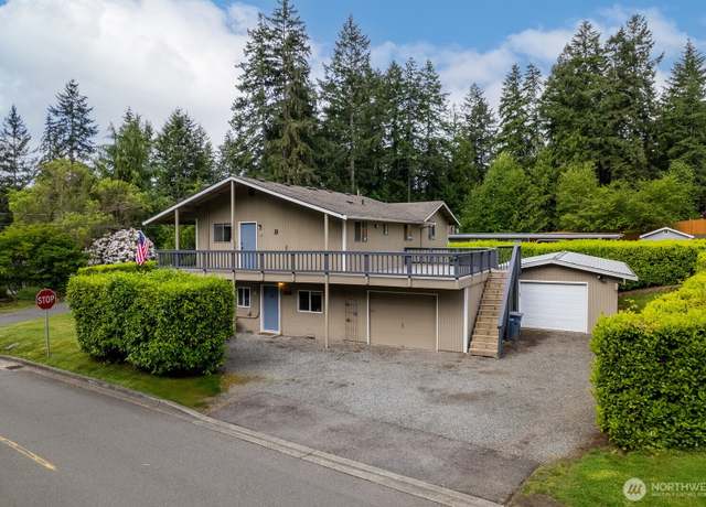 Property at 18214 74th St E, Bonney Lake, WA 98391, 6 beds, 2 baths