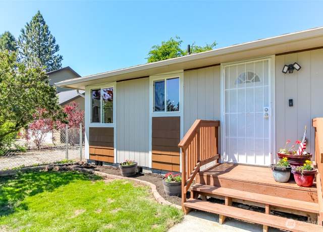 Property at 309 S 88th St, Tacoma, WA 98444, 2 beds, 1 bath