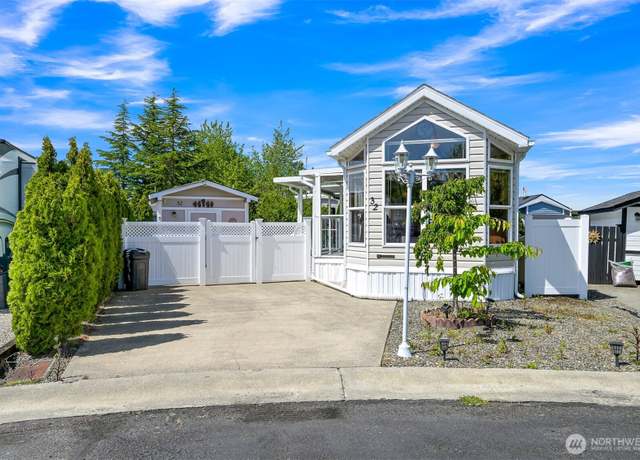 Property at 4751 Birch Bay Lynden Rd #32, Blaine, WA 98230, 1 bed, 1 bath