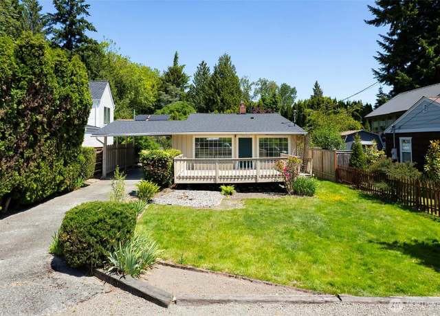 Property at 17108 47th Ave NE, Lake Forest Park, WA 98155, 2 beds, 1 bath