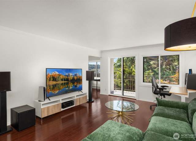 Property at 750 Crockett St Apt 40, Seattle, WA 98109, 1 bed, 1 bath