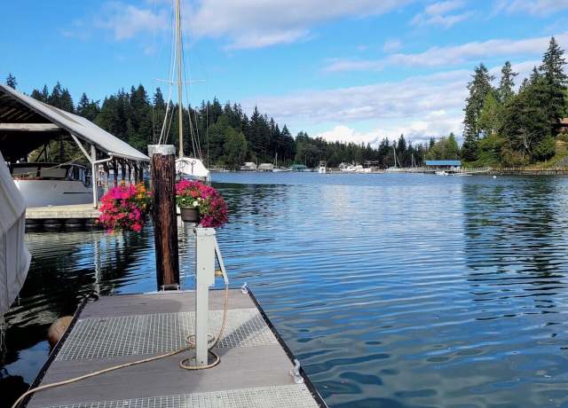 Property at 14740 Sivertson Rd, Bainbridge Island, WA 98110, 2 beds, 2 baths