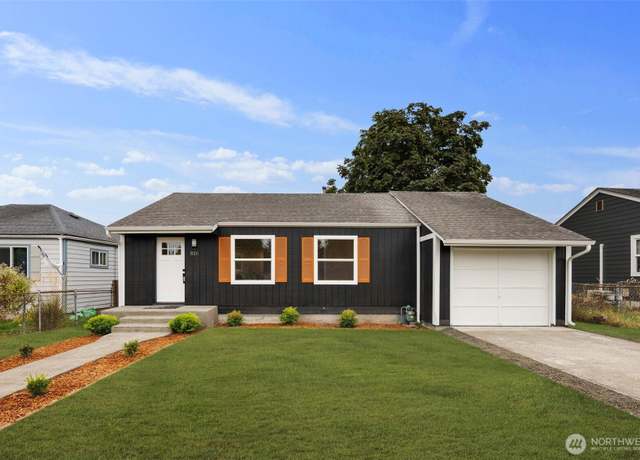 Property at 826 E 61st St, Tacoma, WA 98404, 3 beds, 1.5 baths