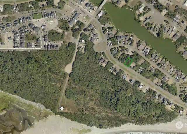 Property at 148 Marine View Dr SE, Ocean Shores, WA 98569