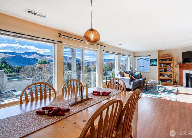 Property at 808 W Manson Rd Unit B204, Chelan, WA 98816, 2 beds, 2 baths