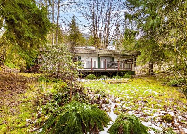 Property at 16028 Low Ln, Glacier, WA 98244, 1 bed, 1 bath