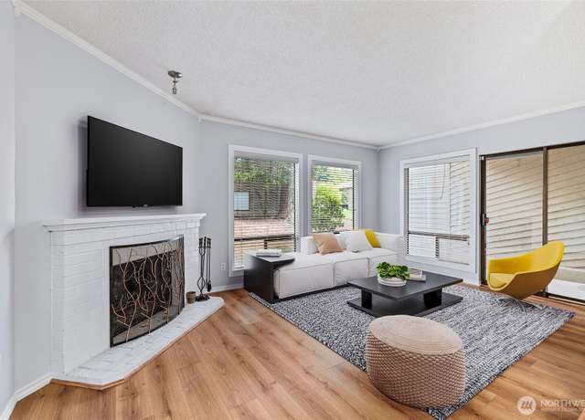 Property at 130 SW 116th St Unit F12, Seattle, WA 98146, 2 beds, 1 bath