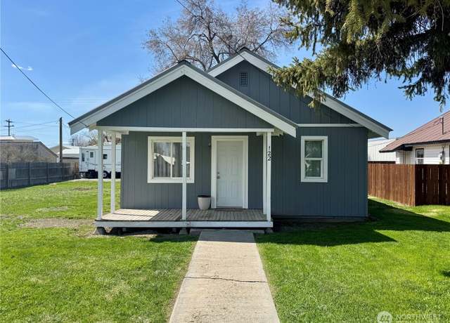 Property at 122 S Mansfield Blvd, Mansfield, WA 98830, 3 beds, 2 baths