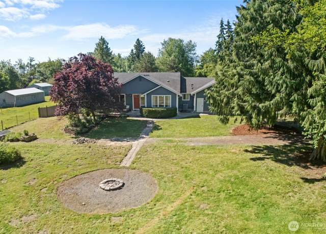 Property at 2602 E 106th St, Tacoma, WA 98445, 4 beds, 3 baths