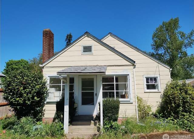 Property at 1811 SE 8th Ave, Camas, WA 98607, 2 beds, 1 bath