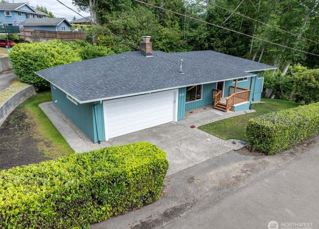 Property at 1818 Westerly Dr, Aberdeen, WA 98520, 3 beds, 1.5 baths