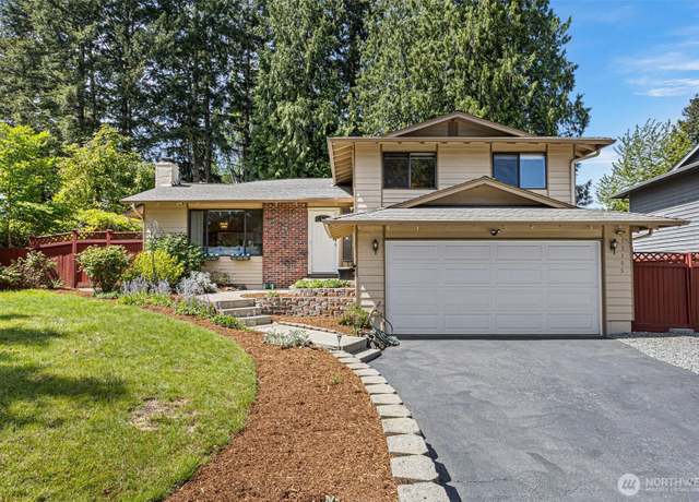 Property at 13105 111th Pl NE, Kirkland, WA 98034, 3 beds, 3.5 baths
