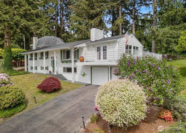 Property at 6813 82nd Ave NW, Gig Harbor, WA 98335, 6 beds, 3 baths