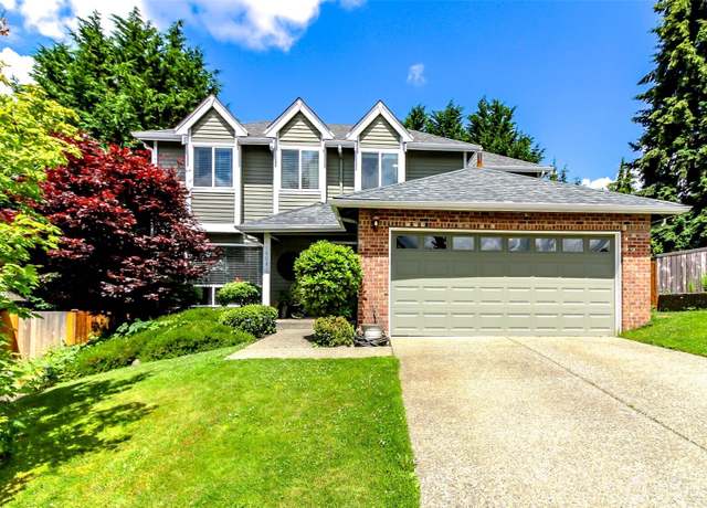 Property at 11608 SE 228th Pl, Kent, WA 98031, 4 beds, 2.5 baths