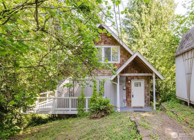 Property at 4662 SE Inwood Ln, Port Orchard, WA 98367, 1 bed, 1 bath