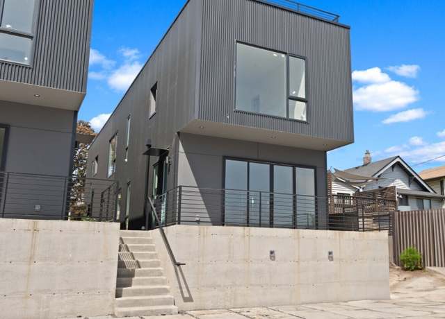 Property at 1114 26th Ave Unit B, Seattle, WA 98122, 2 beds, 2 baths